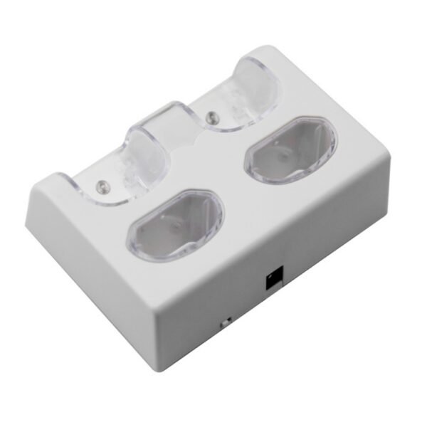 Base Carga Cuadruple + 4 Baterias Para Wiimote Wii Blanca